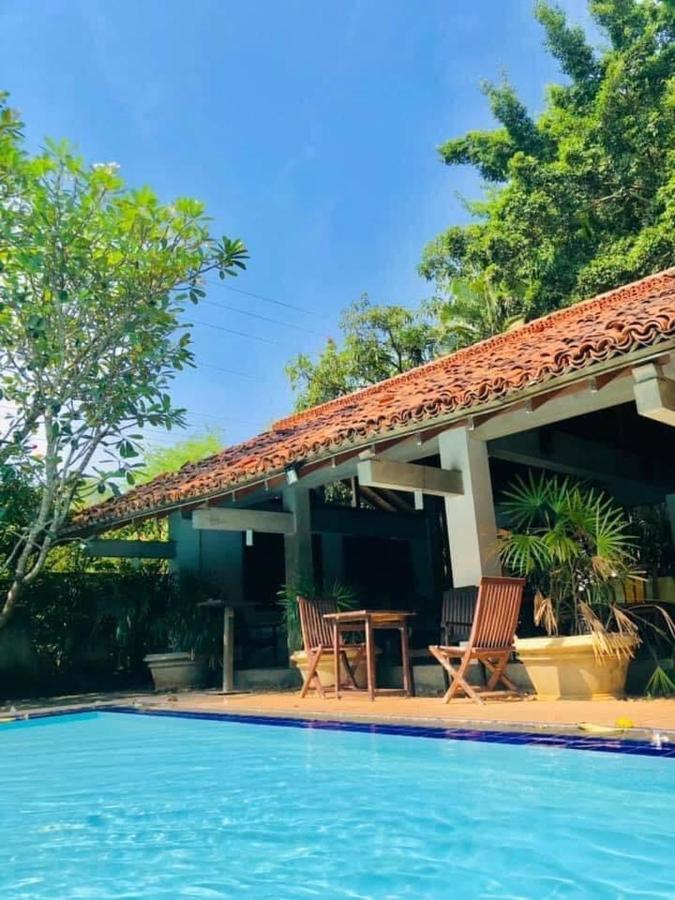 Hotel Sunflower Kataragama Exteriér fotografie