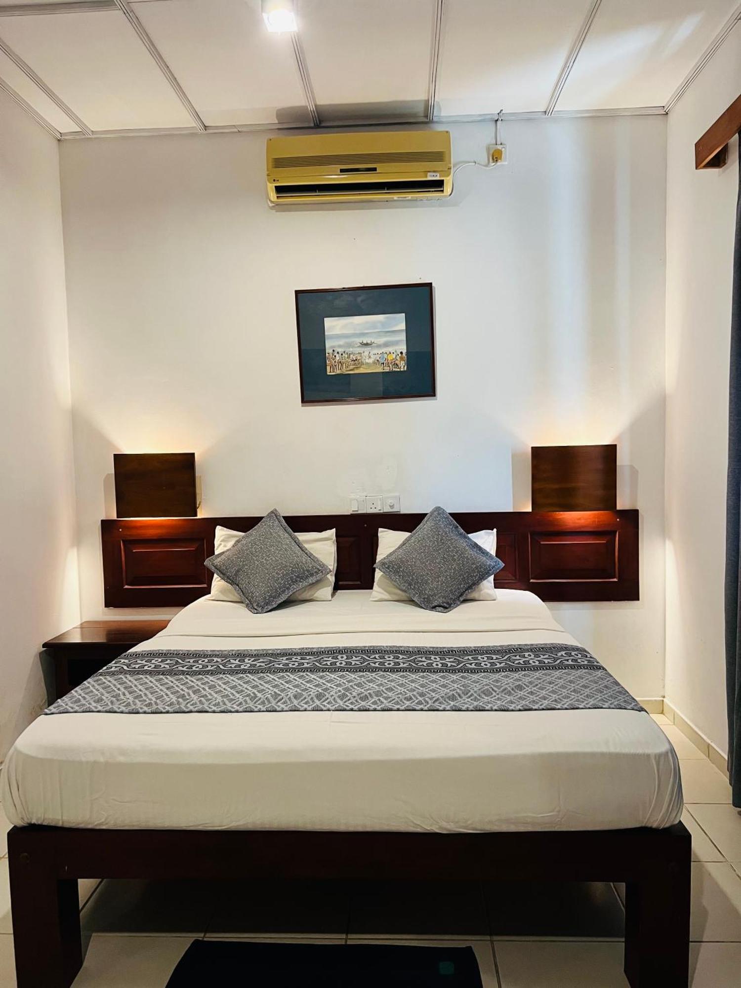 Hotel Sunflower Kataragama Exteriér fotografie
