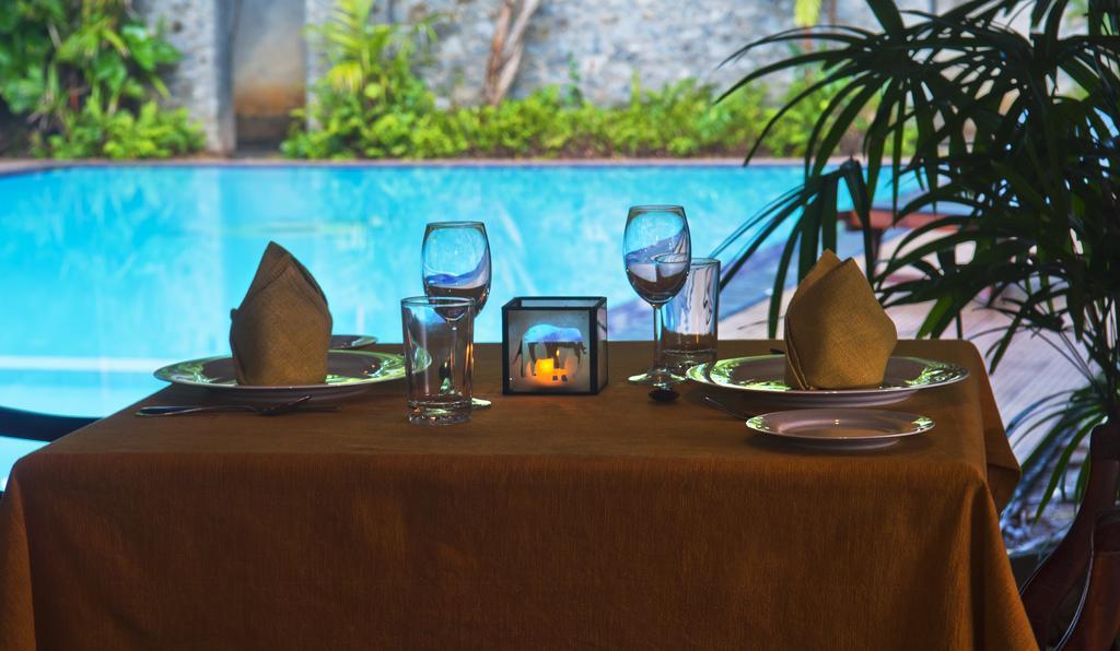 Hotel Sunflower Kataragama Pokoj fotografie