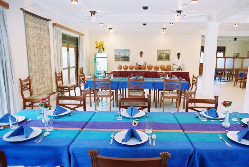 Hotel Sunflower Kataragama Pokoj fotografie