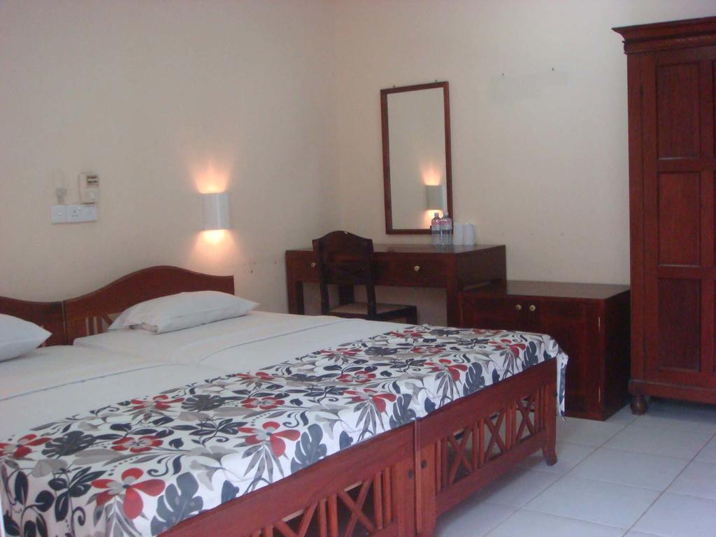 Hotel Sunflower Kataragama Pokoj fotografie
