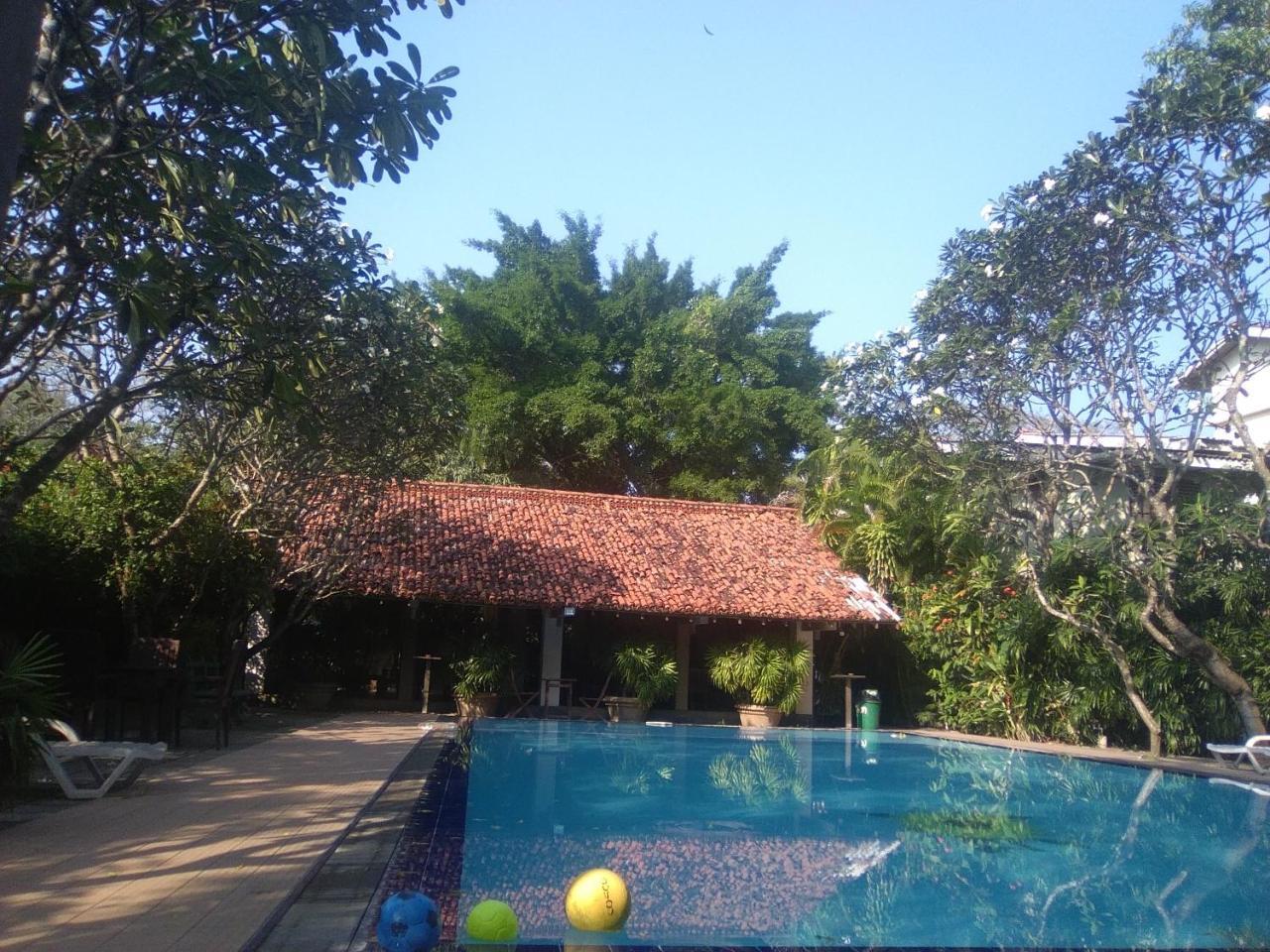 Hotel Sunflower Kataragama Exteriér fotografie